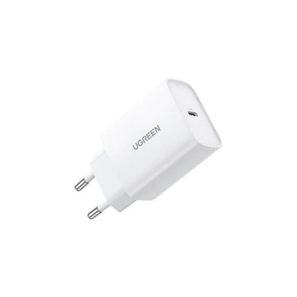 UGREEN 30W USB‑C PD 3.0 fast charging adapter with compact design